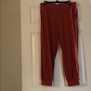 Lisa Rinna Collection joggers MP burnt red